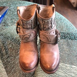 Freebird Tash boots